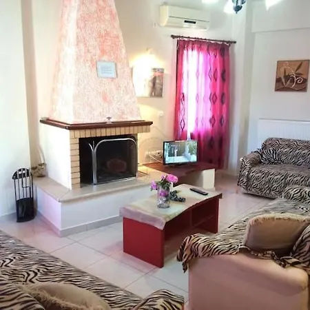 Apartment Διαμέρισμα Lux Με Μπαλκόνι & Θέα Distomo